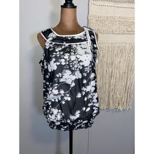 BCX Black White Floral Sleeveless Bubble Hem Blouse Medium Sheer Layered Top